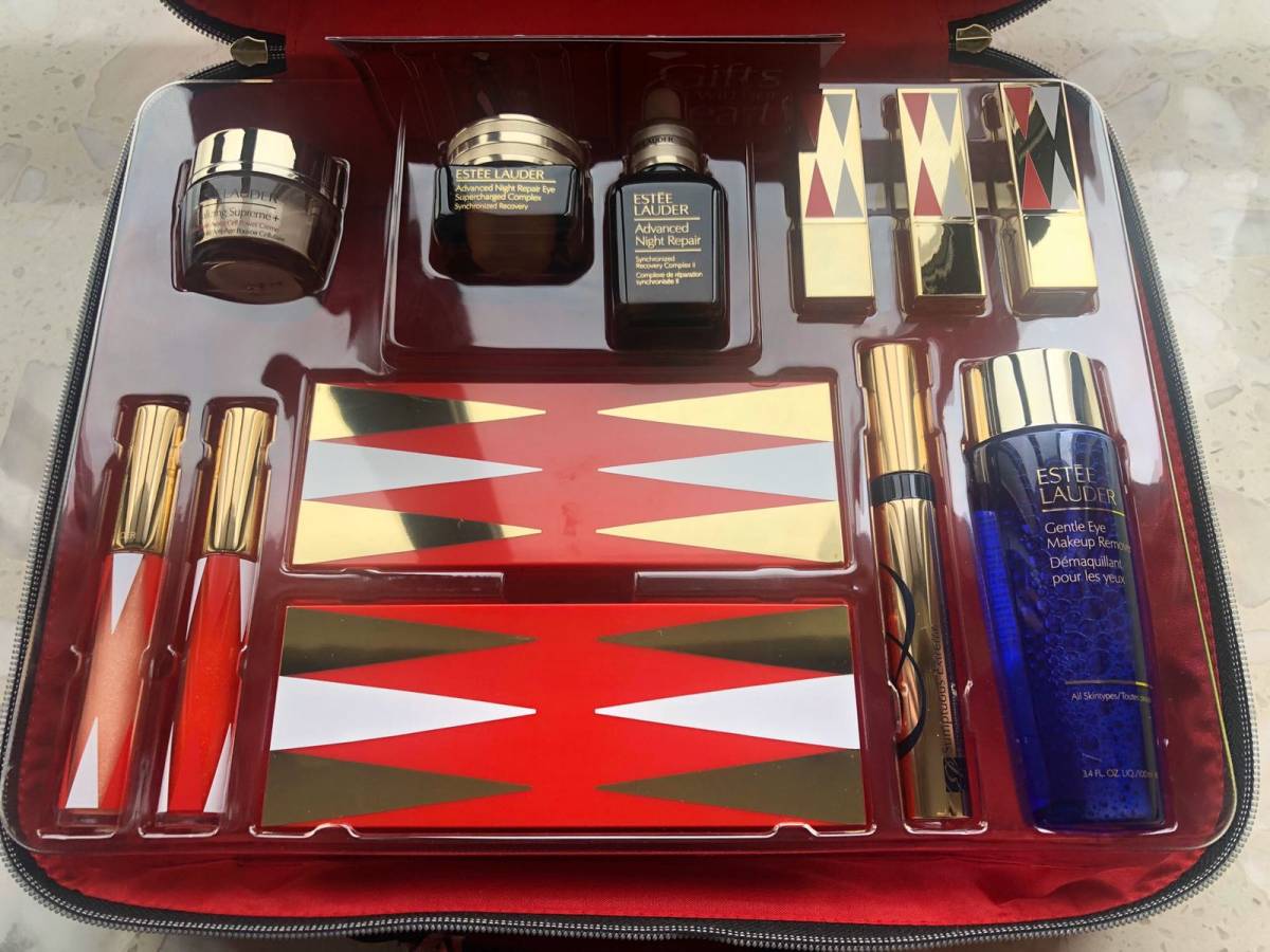 雅诗兰黛2019‎年‎圣诞暖色‎礼包到货啦😄 彩妆‎色号及