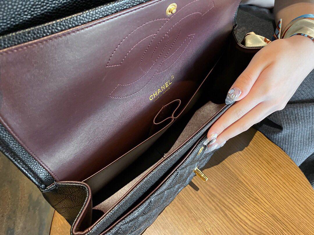 cf系列一共有七个size，分别是Mini、大mini、方胖