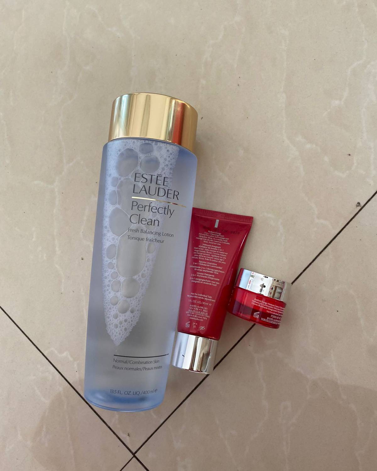 雅诗兰黛美国官网下单，这单应该是10月份的活动吧，当时是买满