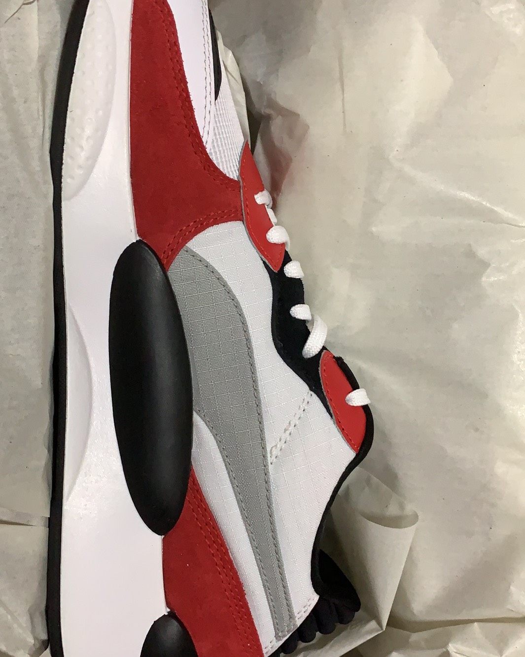 出一双puma RS 9.8 Space Men Sneak