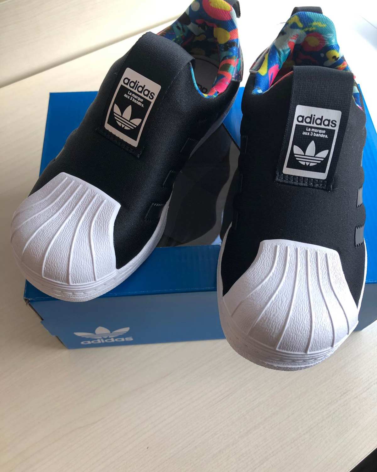 Adidas美国官网 对你又爱又恨🦉  网一第一次试水Ad