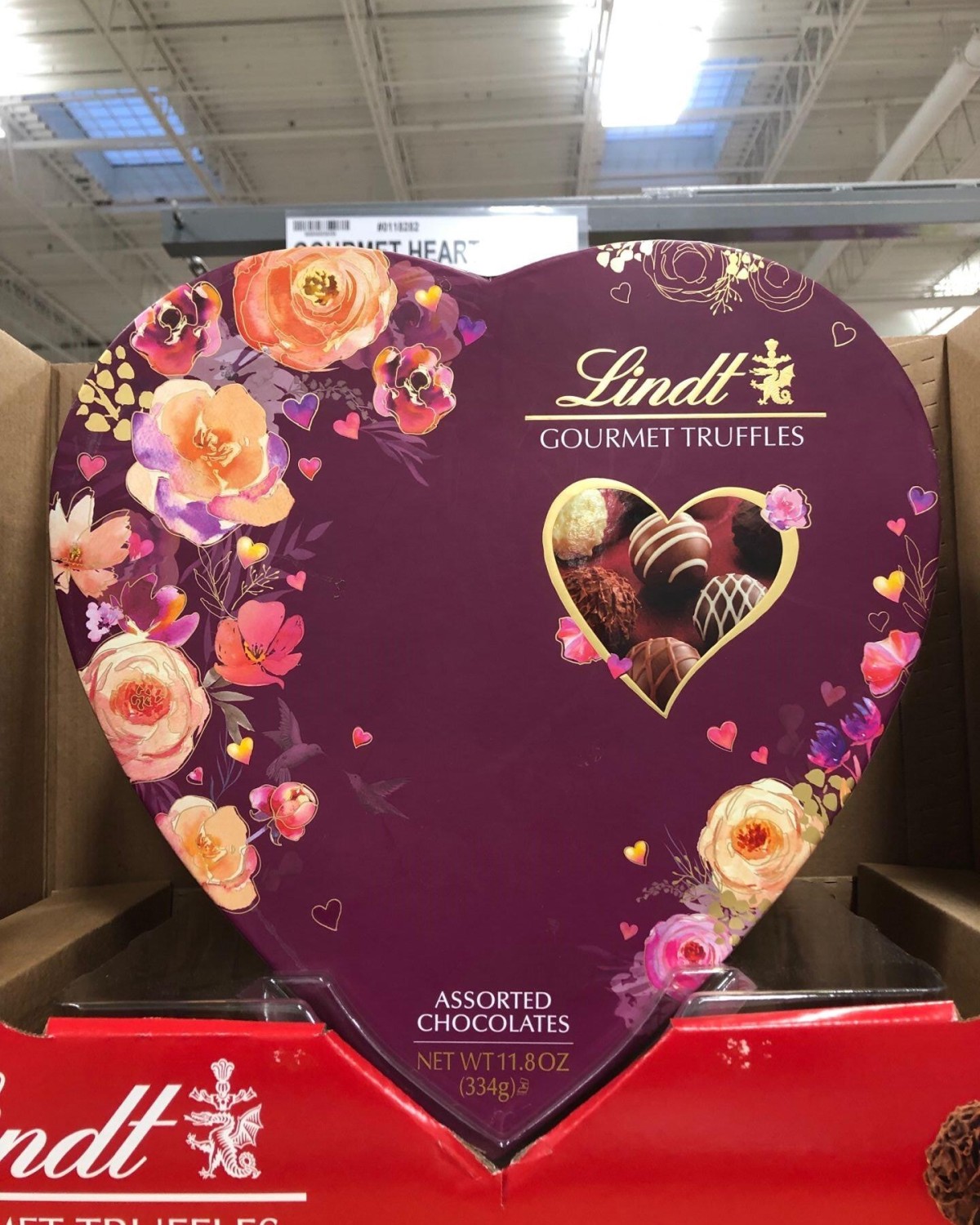 Lindt 瑞士莲 松露巧克力心形礼盒，一盒有334g，多口