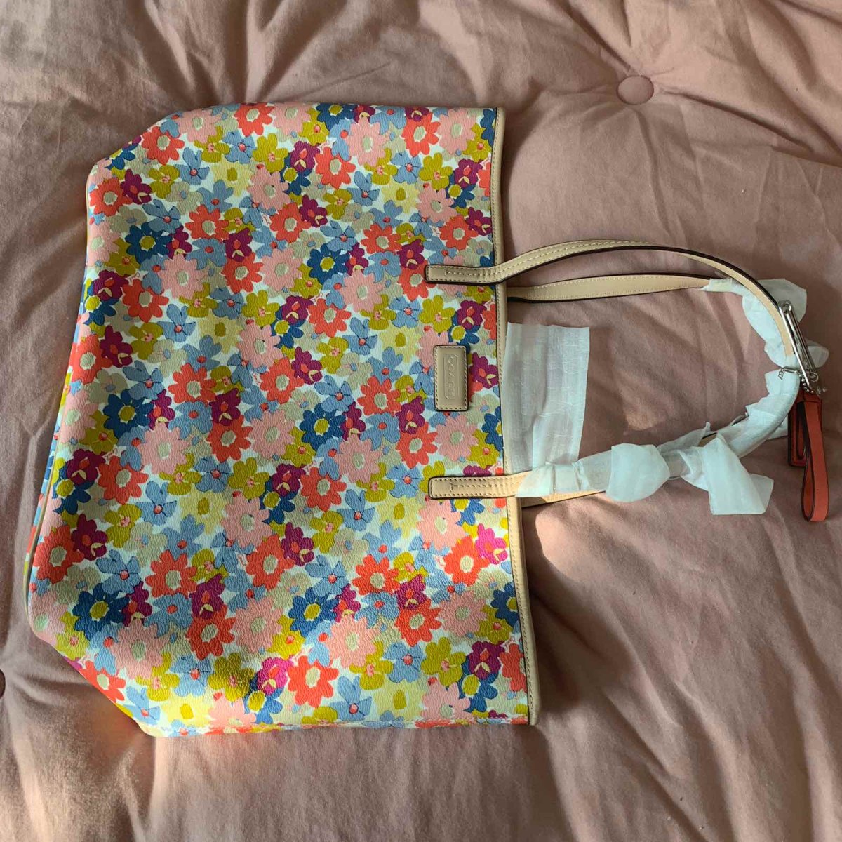 coach托特包 🍇2020年的第一个包，是coach马车