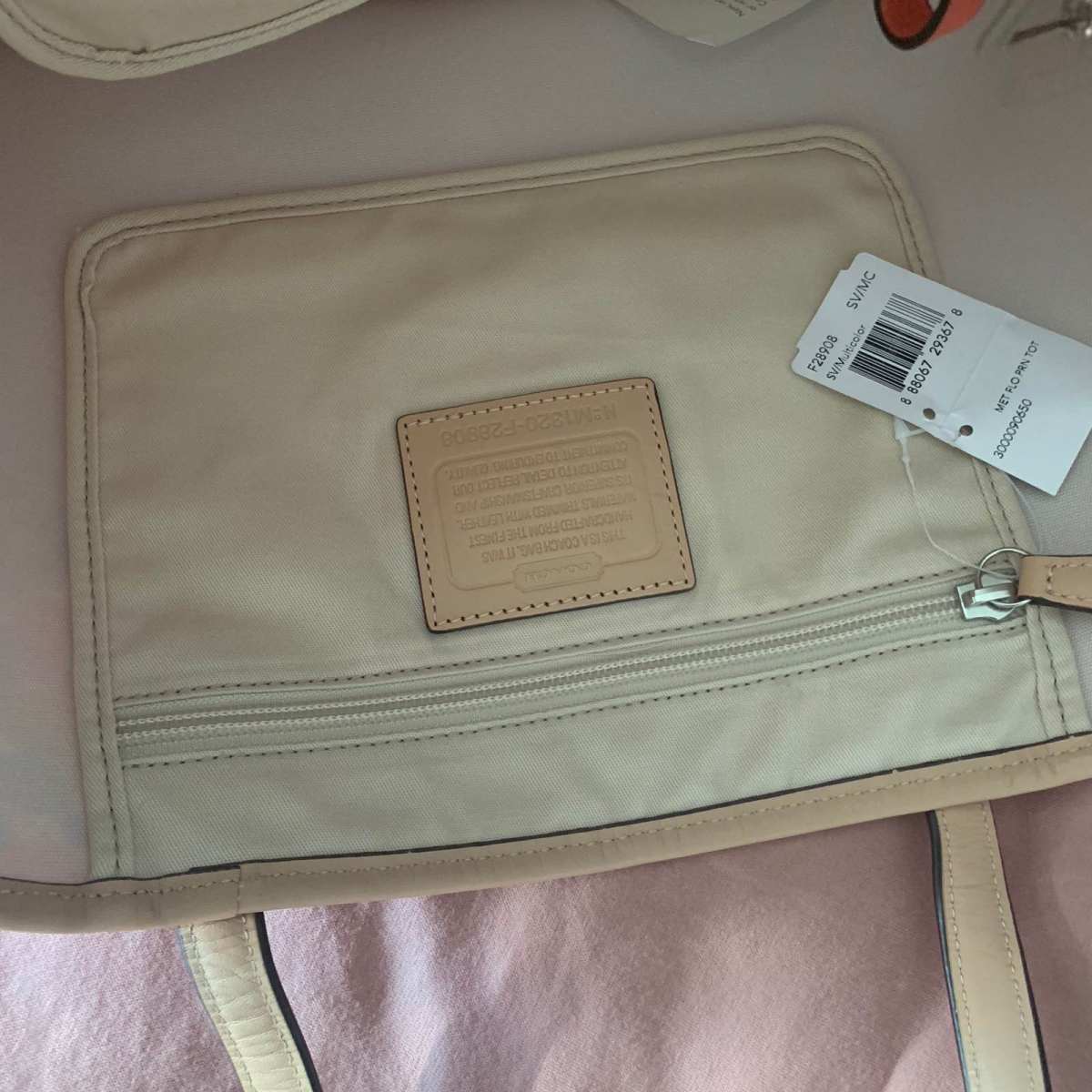 coach托特包 🍇2020年的第一个包，是coach马车