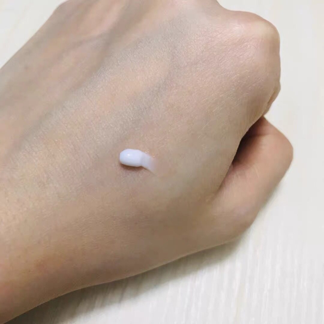 我买过的神低价～熬夜党必备的欧莱雅紫熨斗眼霜🤳 前段时间这