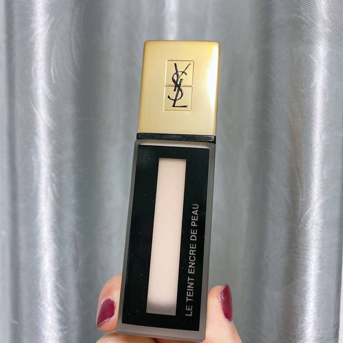 lookfantasic直邮到手超便宜的YSL粉底液~  很