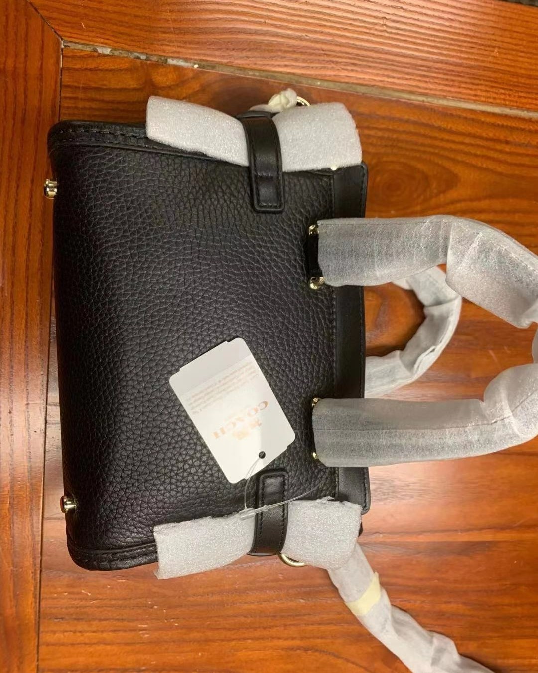 蔻驰coach swagger系列i 夏日包包小仙女们，今天