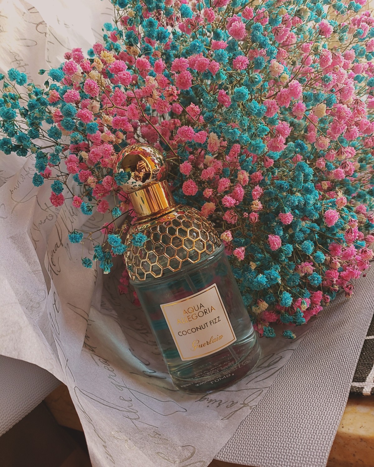 今日香水打卡🥳🥳  今天我给集美们**娇兰香水－－阳光椰