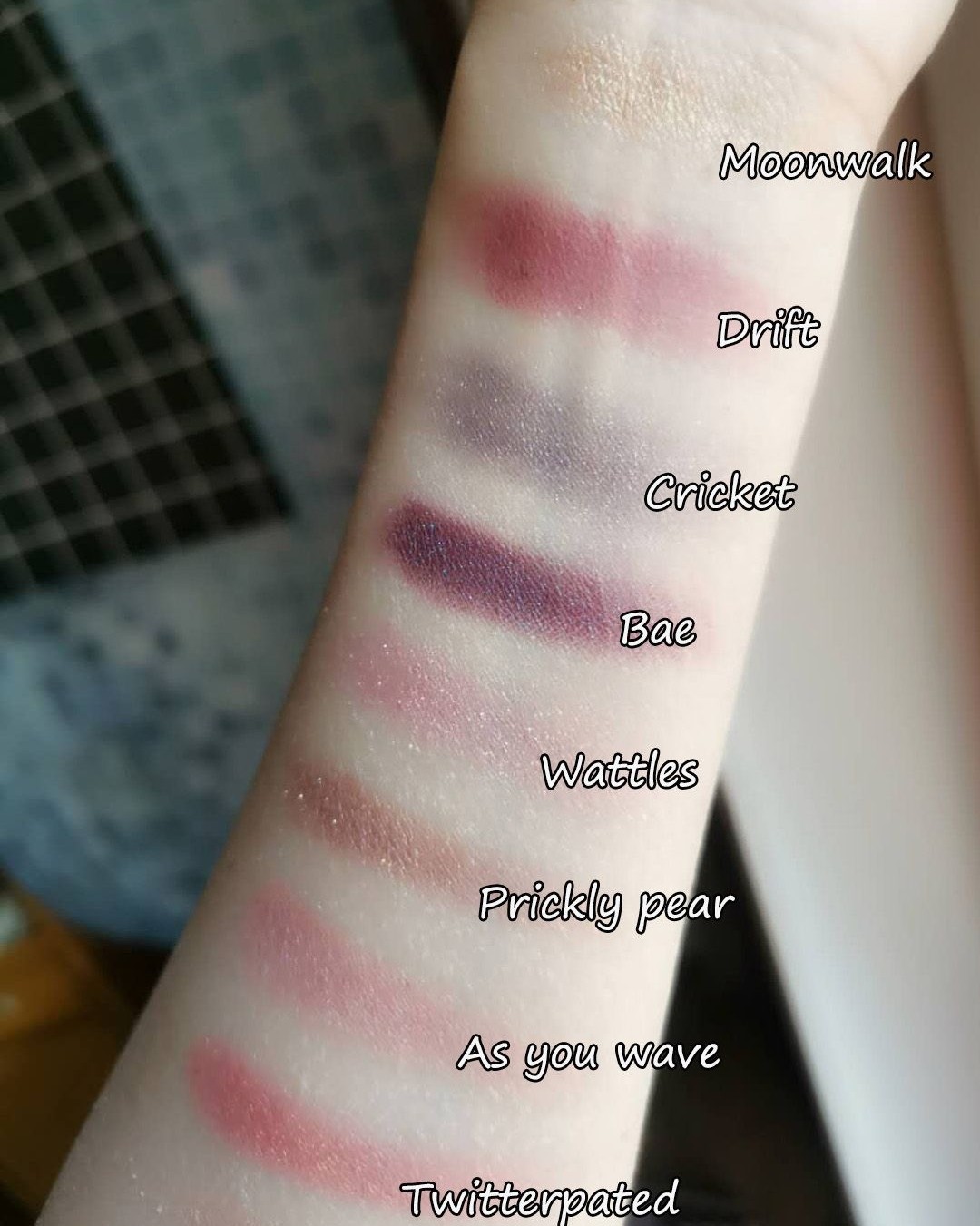 卡拉泡泡Color pop土豆泥眼影试色 💛购买于美国官网