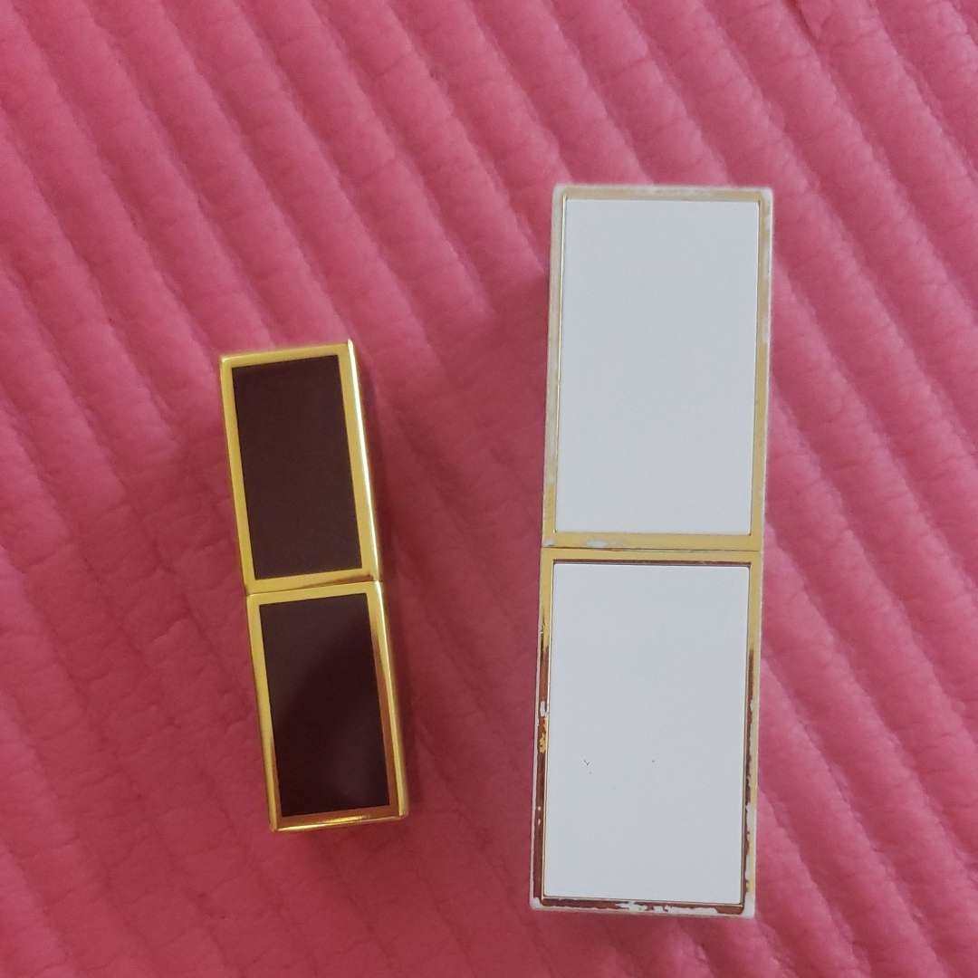 晒一晒丝芙兰那口红套盒 这个套盒是在丝芙兰买的！价格好像是3