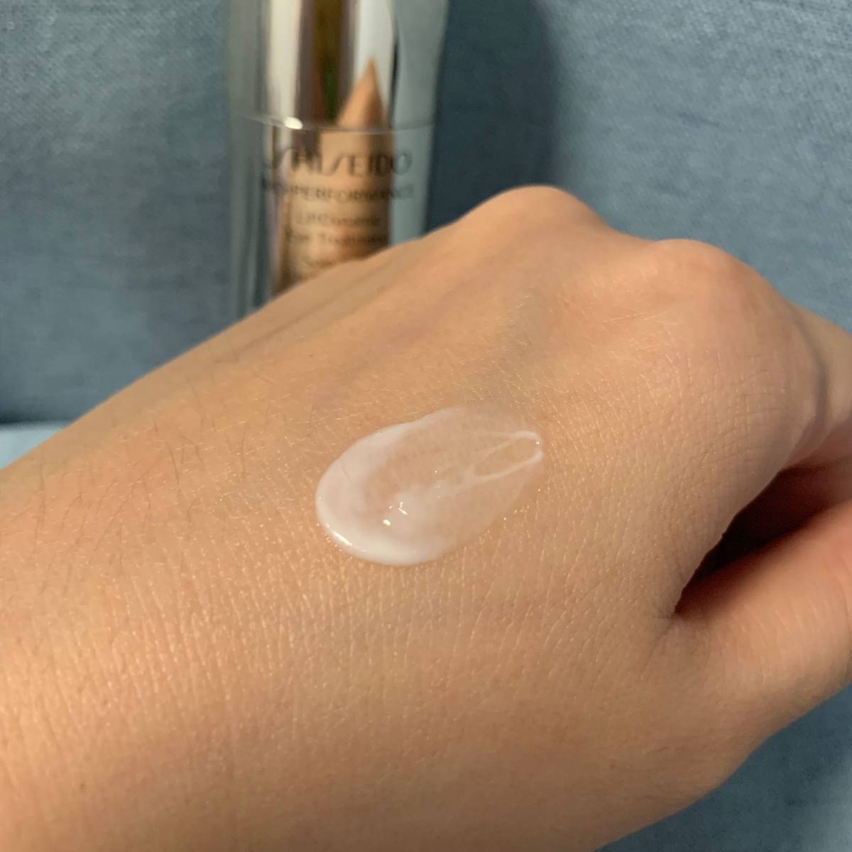 资生堂百优丰盈提拉紧致眼霜 🍇眼睛是心灵的窗口，眼部肌肤是