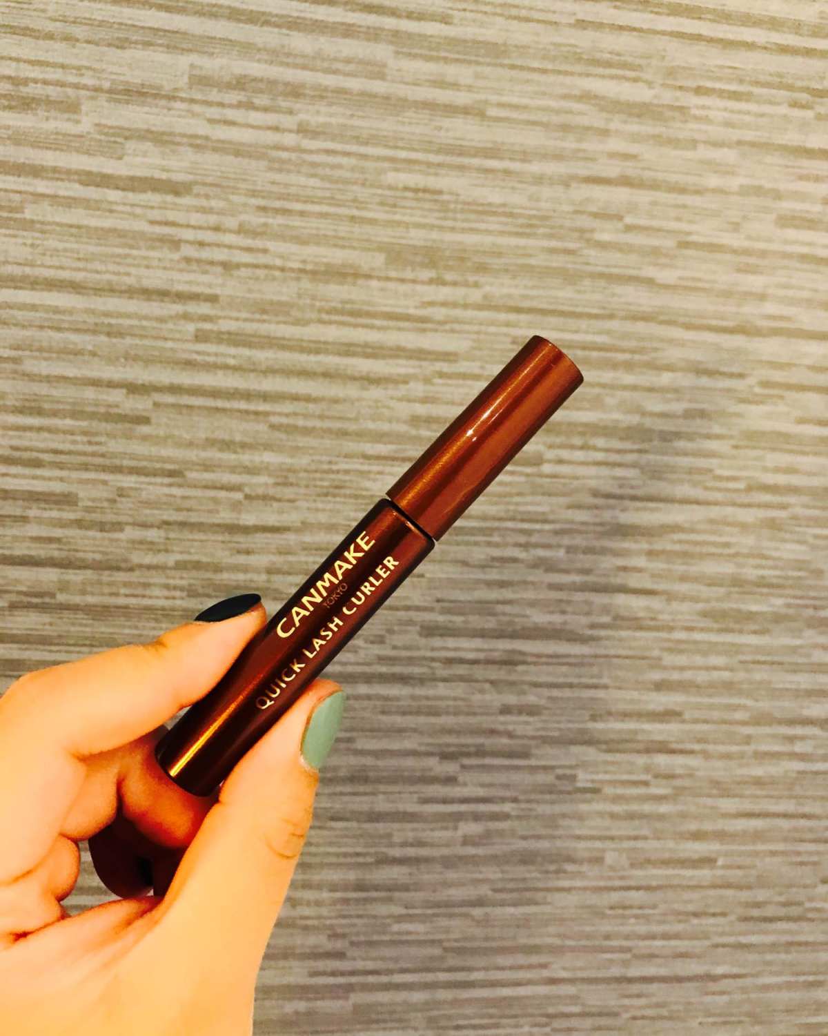 canmake的产品一直是日本的一个开价的非常好用的一个品牌