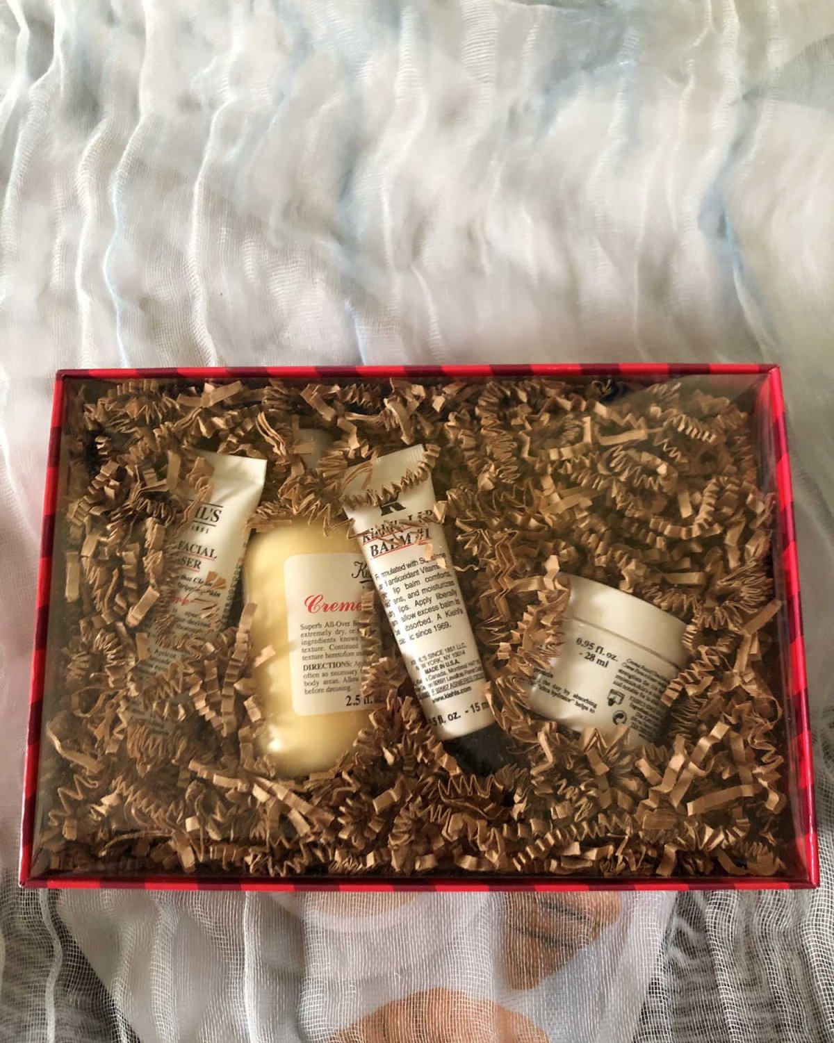 新春打卡晒单第四篇 这是和施华洛世奇那一单一起到的，用的不同
