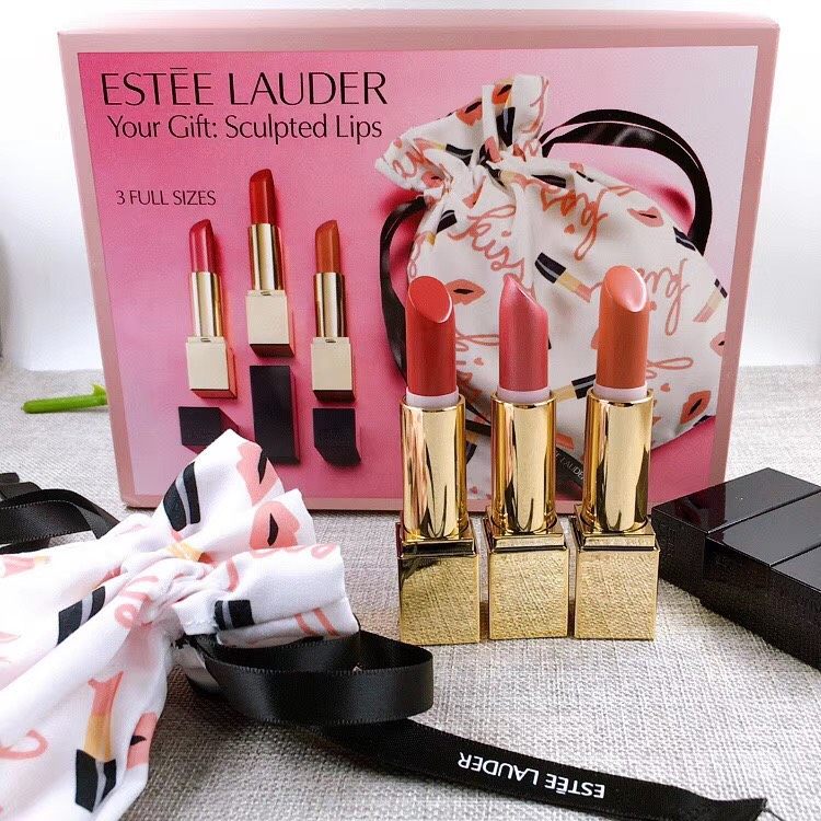 雅诗兰黛​口红套装 内含3只正装内含：1⃣️倾‎慕‎唇膏 4