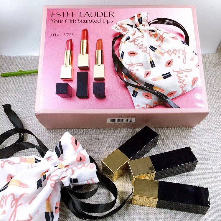 雅诗兰黛​口红套装 内含3只正装内含：1⃣️倾‎慕‎唇膏 4