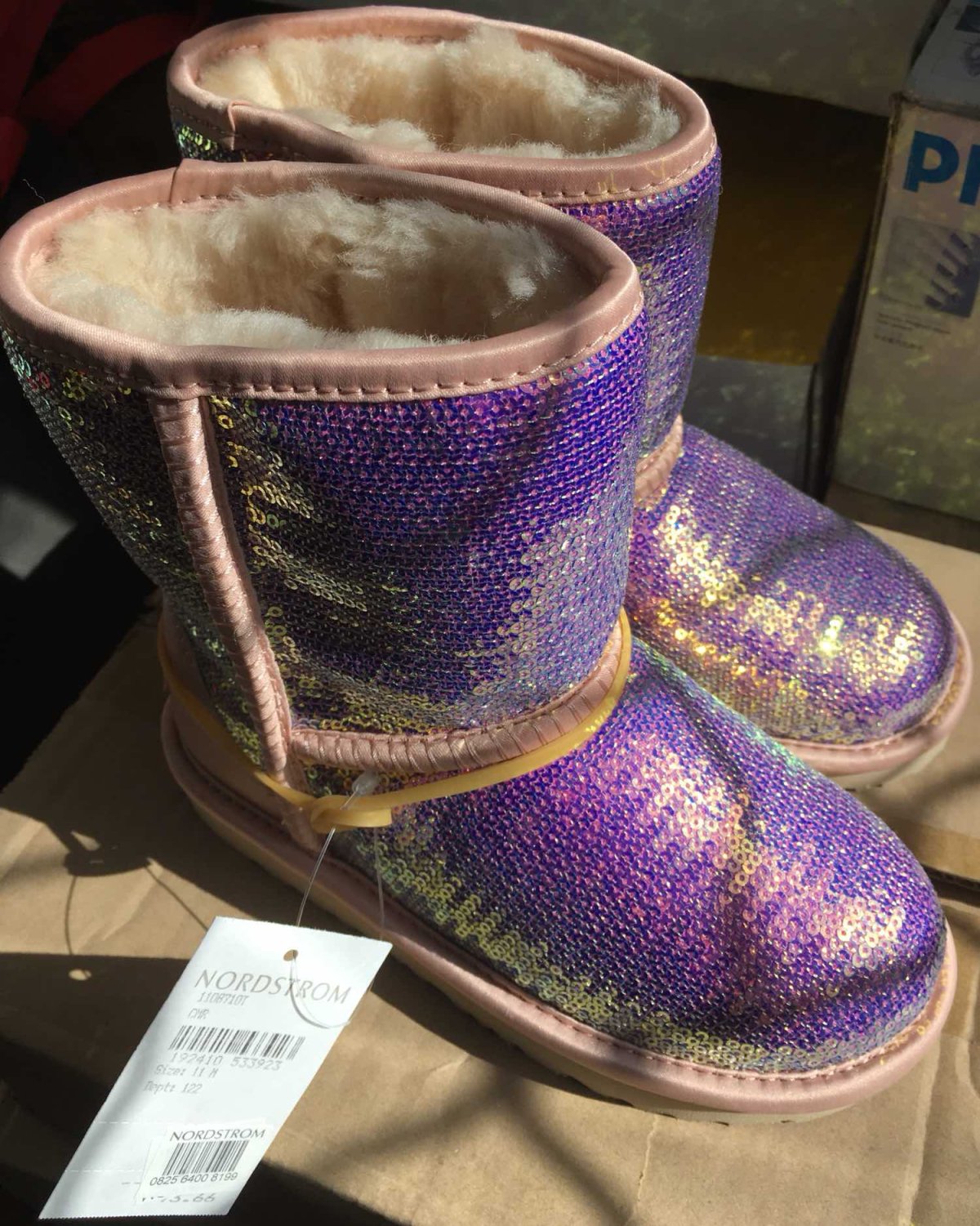 记录一下最新的收货，作为天翼快递的忠实支持者从2013年第一