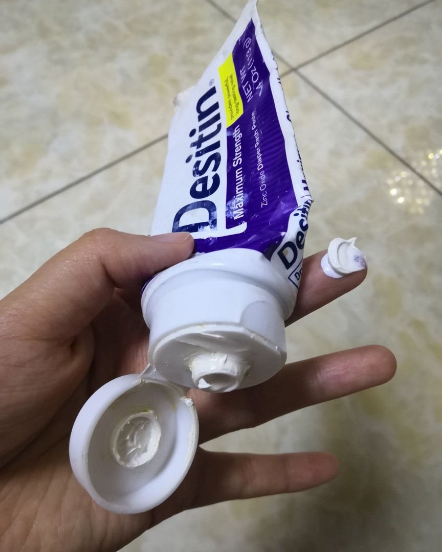用到外壳坏了，都还舍不得丢的美国desitin护臀霜了解一下