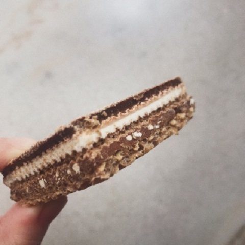 新春打卡晒单第十九弹——knoppers牛奶榛子巧克力威化饼