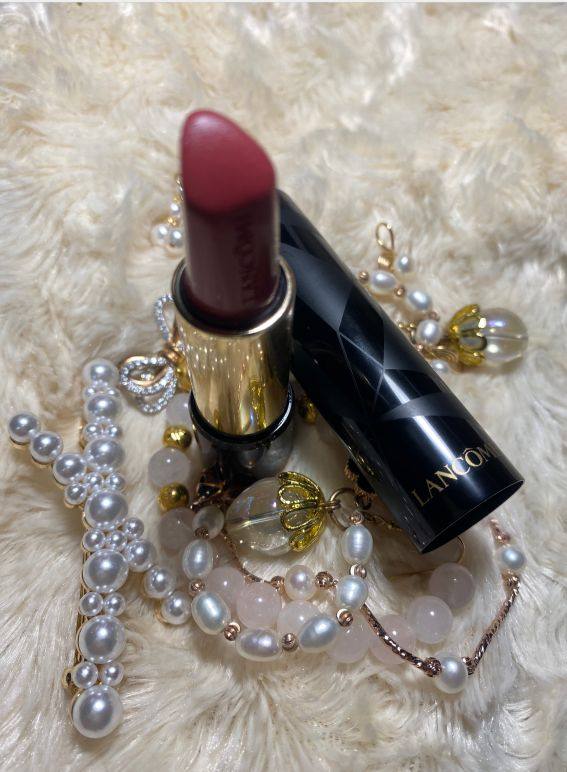 口红晒单第三弹③  兰蔻宝石口红  03  kiss me 