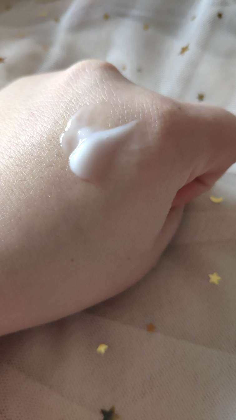 🇨🇳德妃紫苏水水乳 最近入了一套德妃紫苏水，说是黛珂紫苏