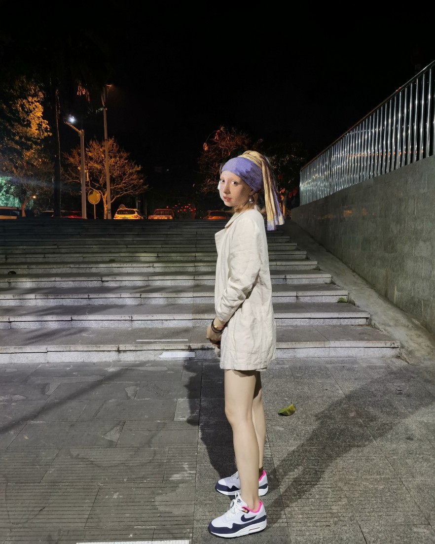 在奥莱随便入的两双耐克 可以搭成情侣鞋嘻嘻 更喜欢我男朋友那