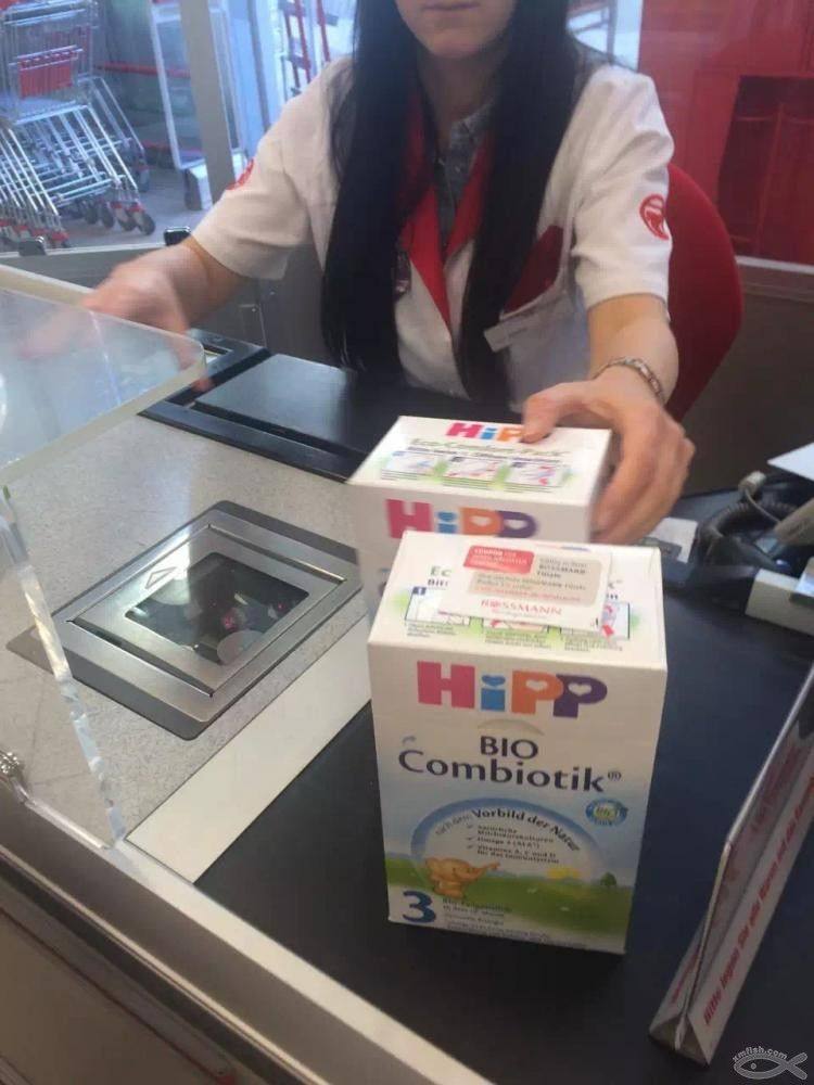 老公长居德国，德国空运回来的喜宝爱他美奶粉，都是老公在德国超