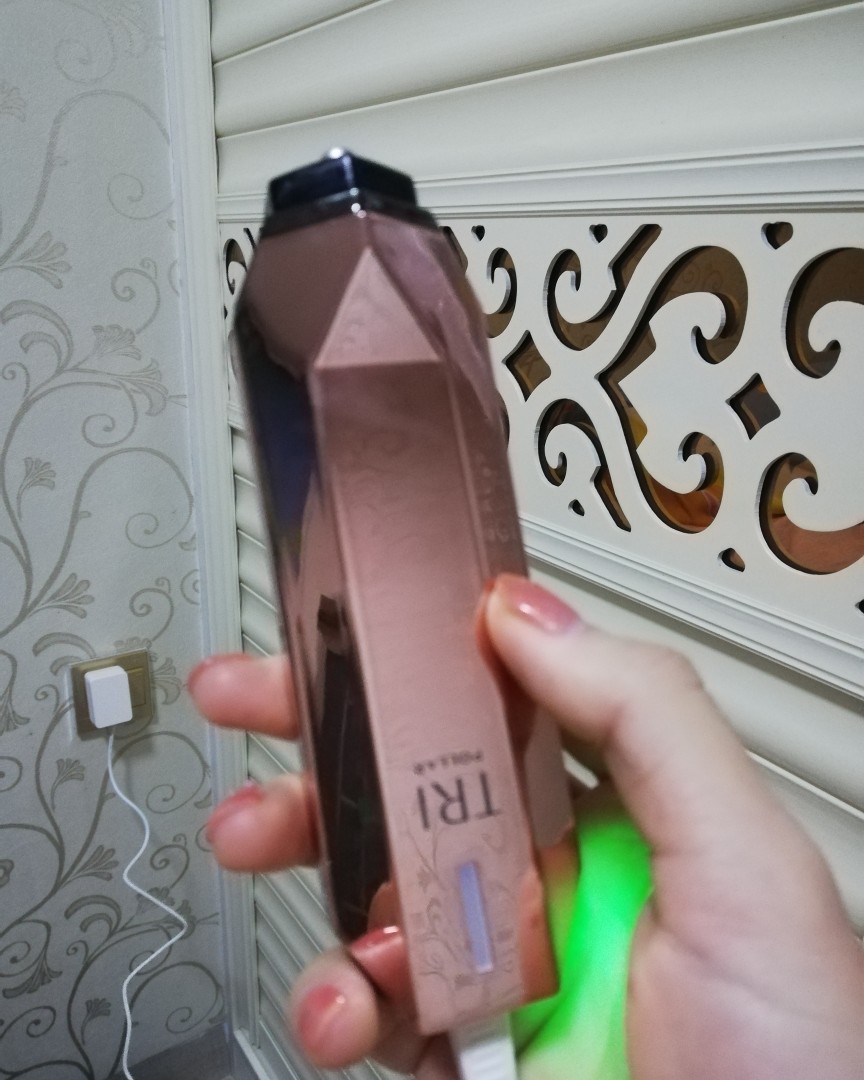 TRI STOP X射频美容仪 在skinstore上买的，
