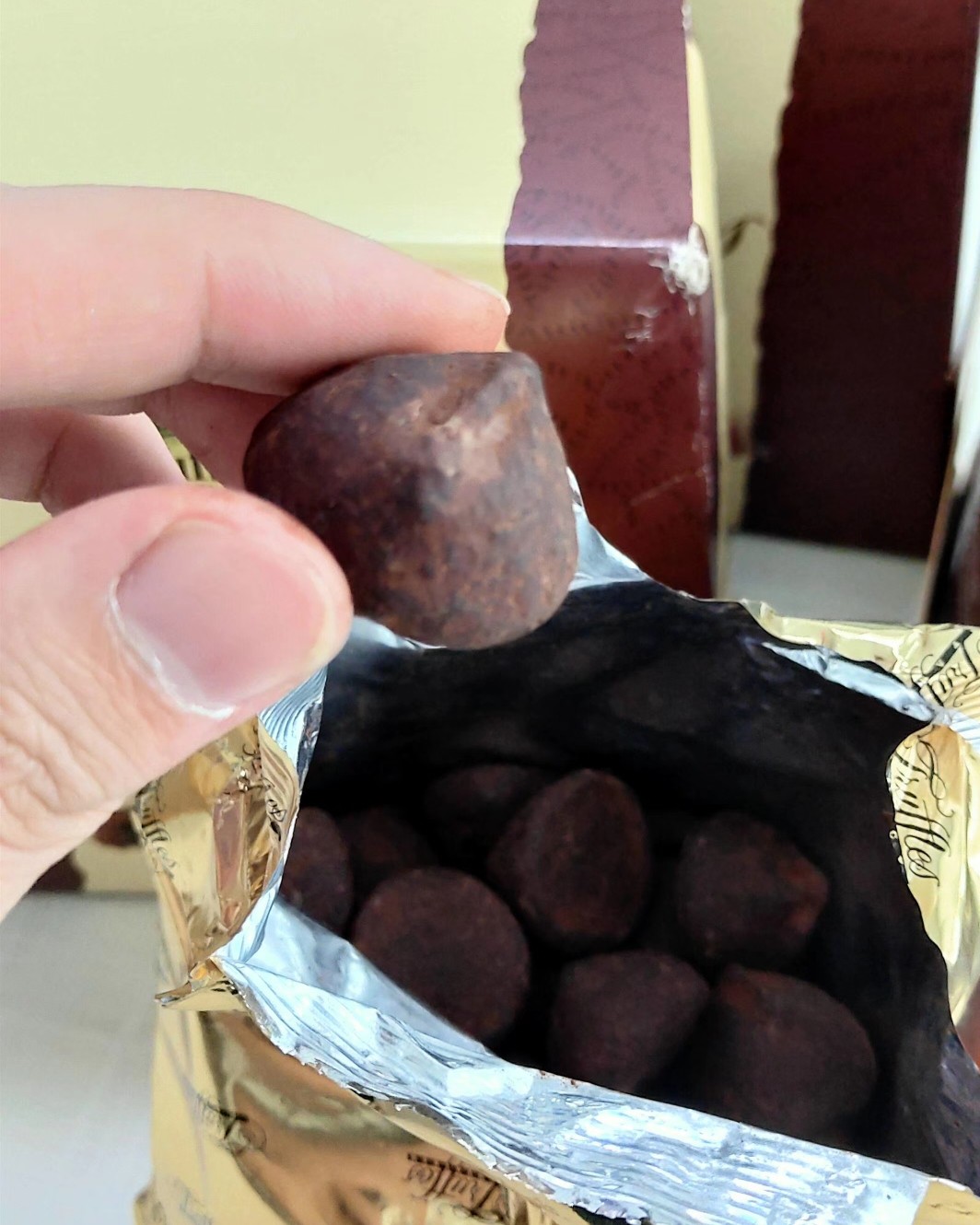 Truffettes德菲丝松露巧克力原装，一组是2盒、每盒2