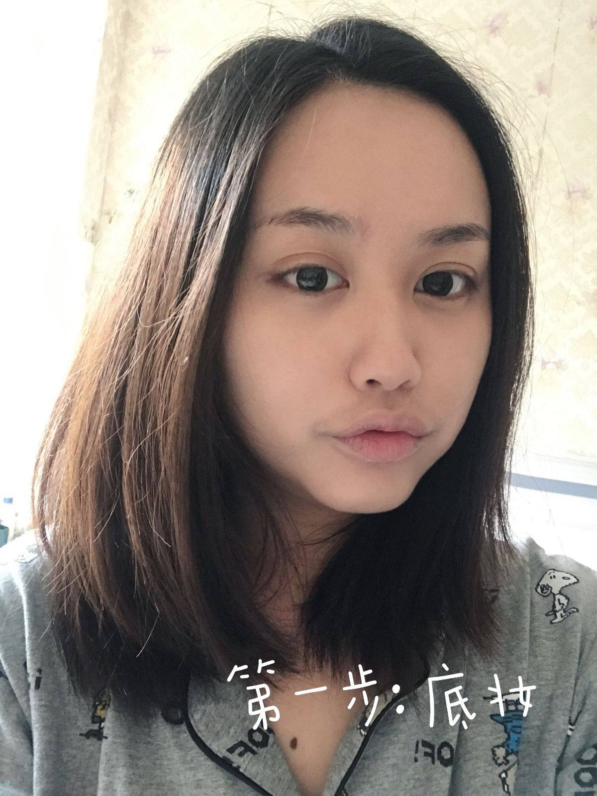 美美哒上班啦~虽然说复工这段时间只要戴上口罩半边脸都被遮住了