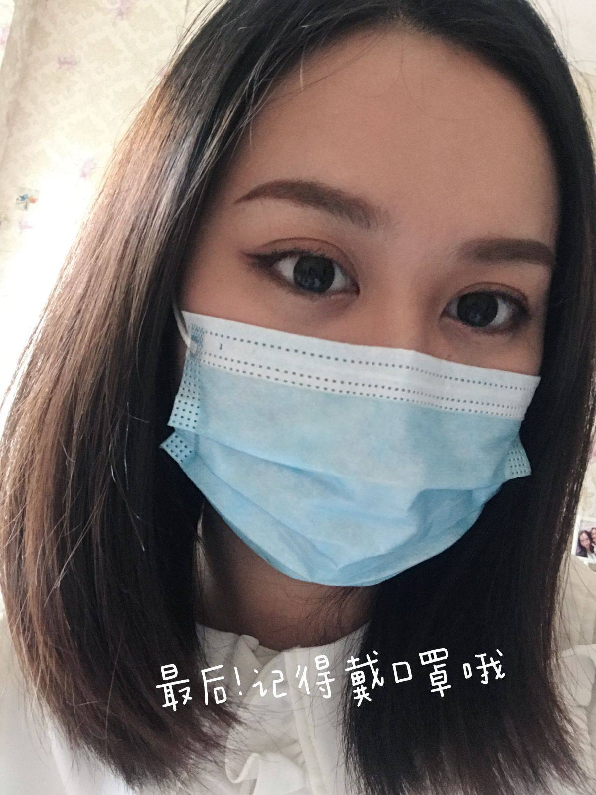 美美哒上班啦~虽然说复工这段时间只要戴上口罩半边脸都被遮住了