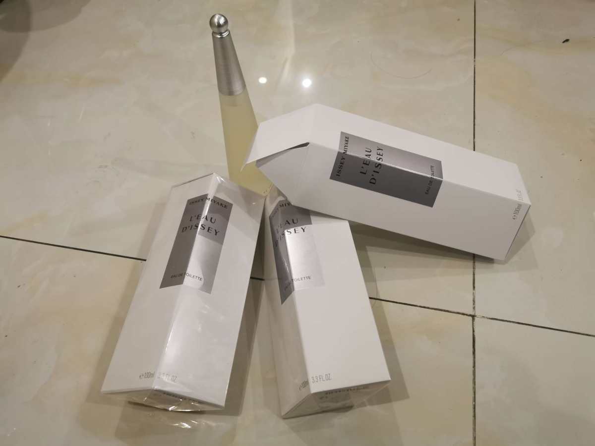 三宅一生～一生之水 FragranceNet中文网  海淘的