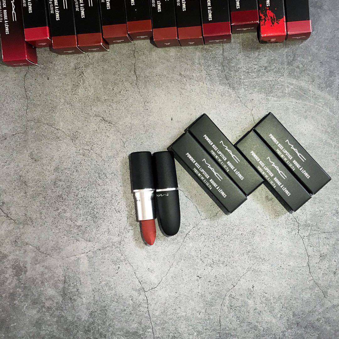 MAC这个永远在打折！不打折就是要上新的小机灵！到底要让我买