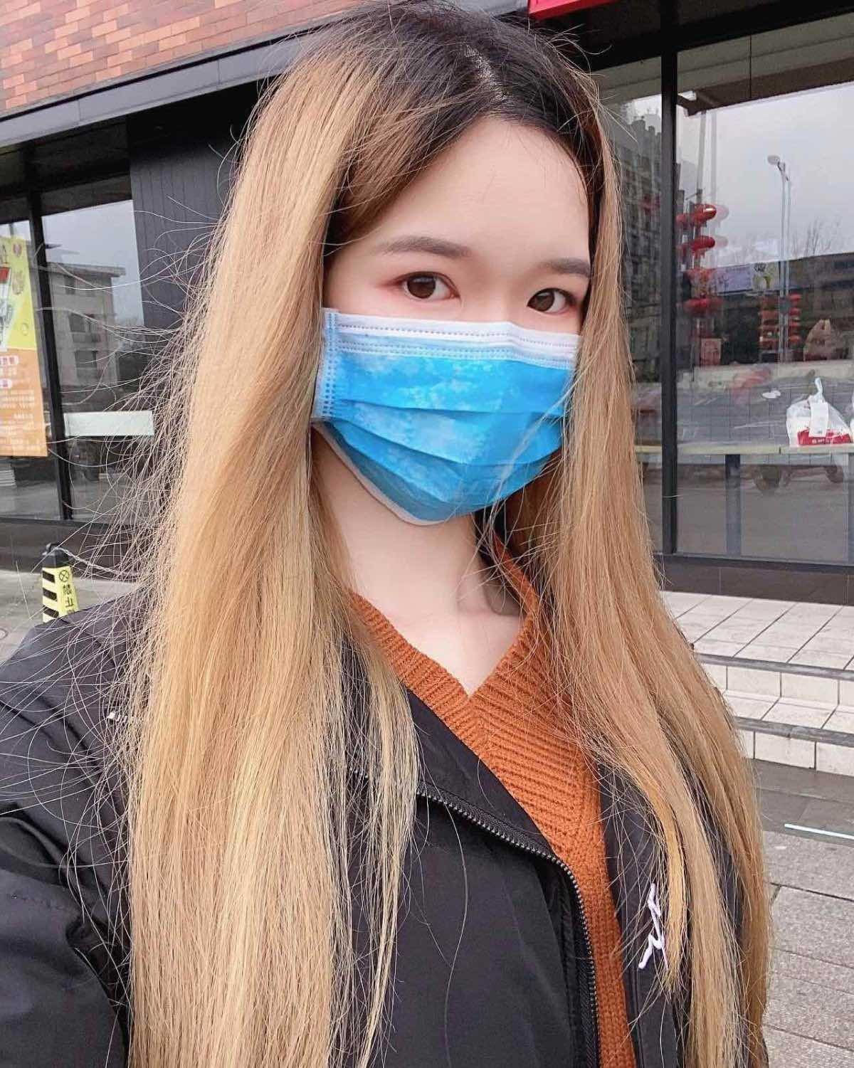 新春晒单打卡No.11💥简单口罩妆了解下～  铛铛铛～今天