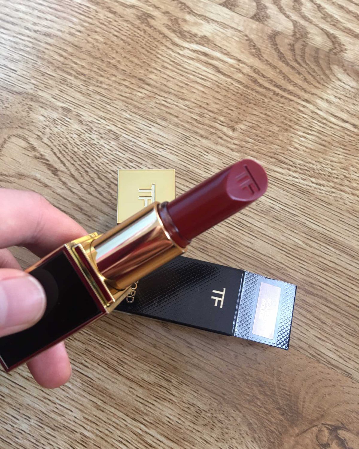 #新春打卡晒单# TF16【TOMFORD 16 Scarl