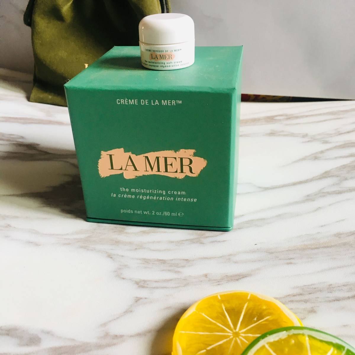 最后，我还是对海蓝之谜面霜放手了 初入海蓝之谜时，正是皮肤状