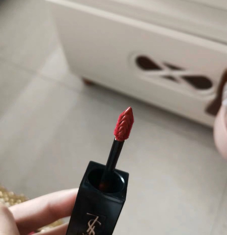 新春打卡2⃣️0⃣️Ysl黑管416 年度最爱唇釉 没有之一