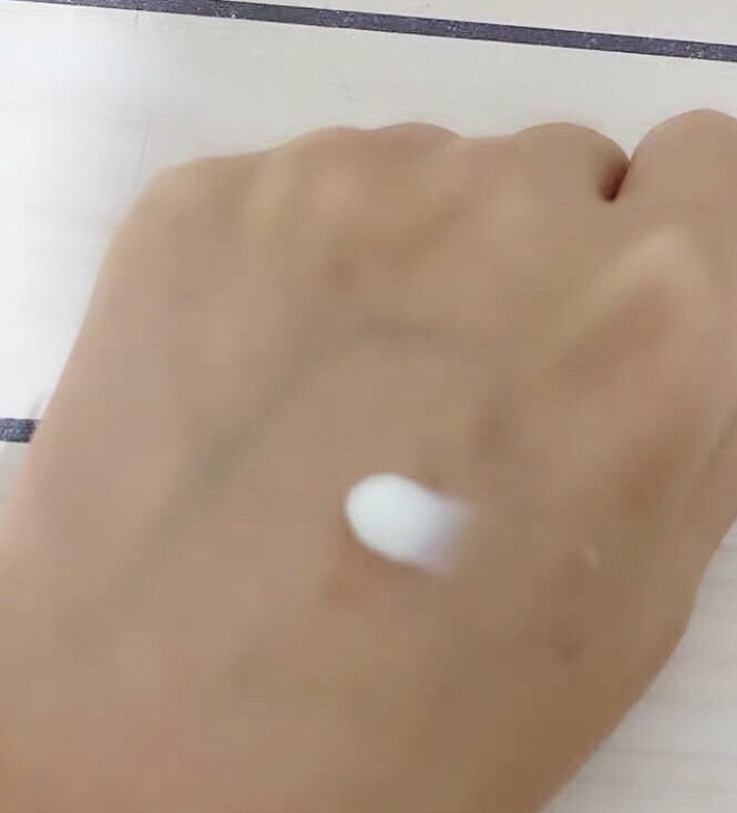 性价比之王👑碧柔水感那些年我们一起爱逛的屈臣氏，这款应该是