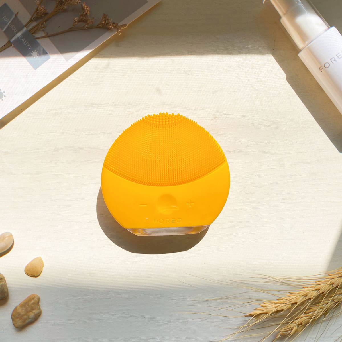 🌸谁还没个洗脸仪呢？ . Foreo 的Luna 曾经席卷
