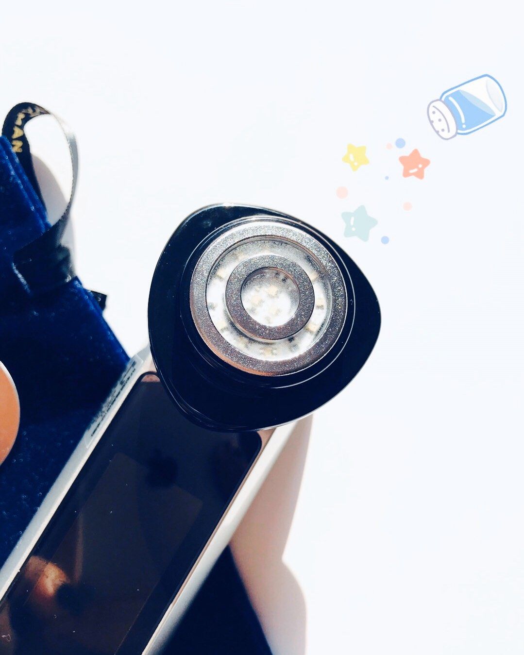 皮肤还是干吗 想拥有水光肌吗 哈哈 不用仪器怎么行？ 我其实