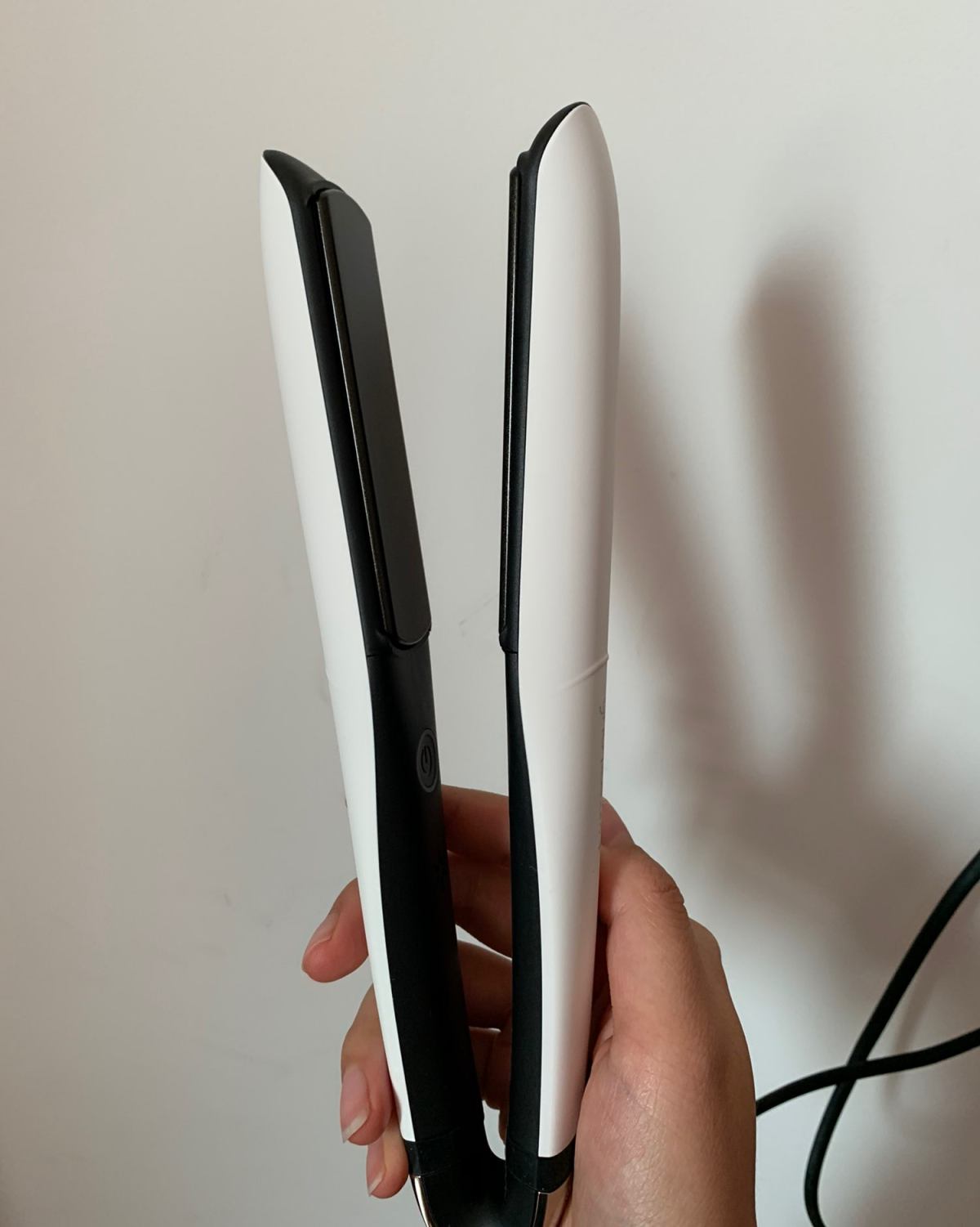Ghd铂金直板夹 小红书种草，又看见吴依霖，就果断入手了 在