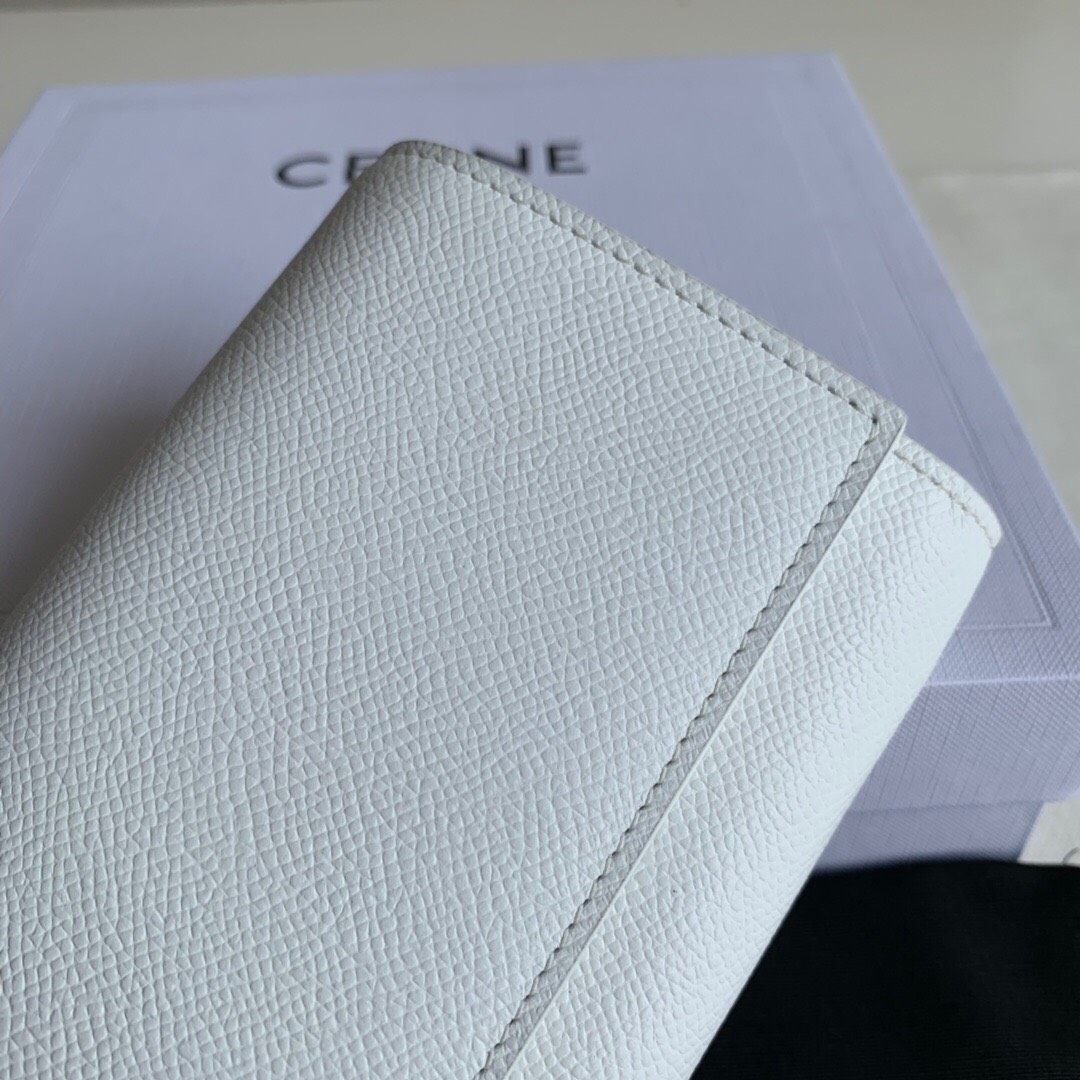 Celine 白色长款钱包  从大钱包换成小钱包，用久了小钱