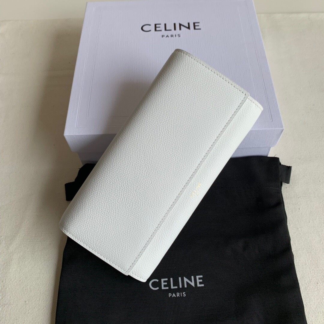 Celine 白色长款钱包  从大钱包换成小钱包，用久了小钱