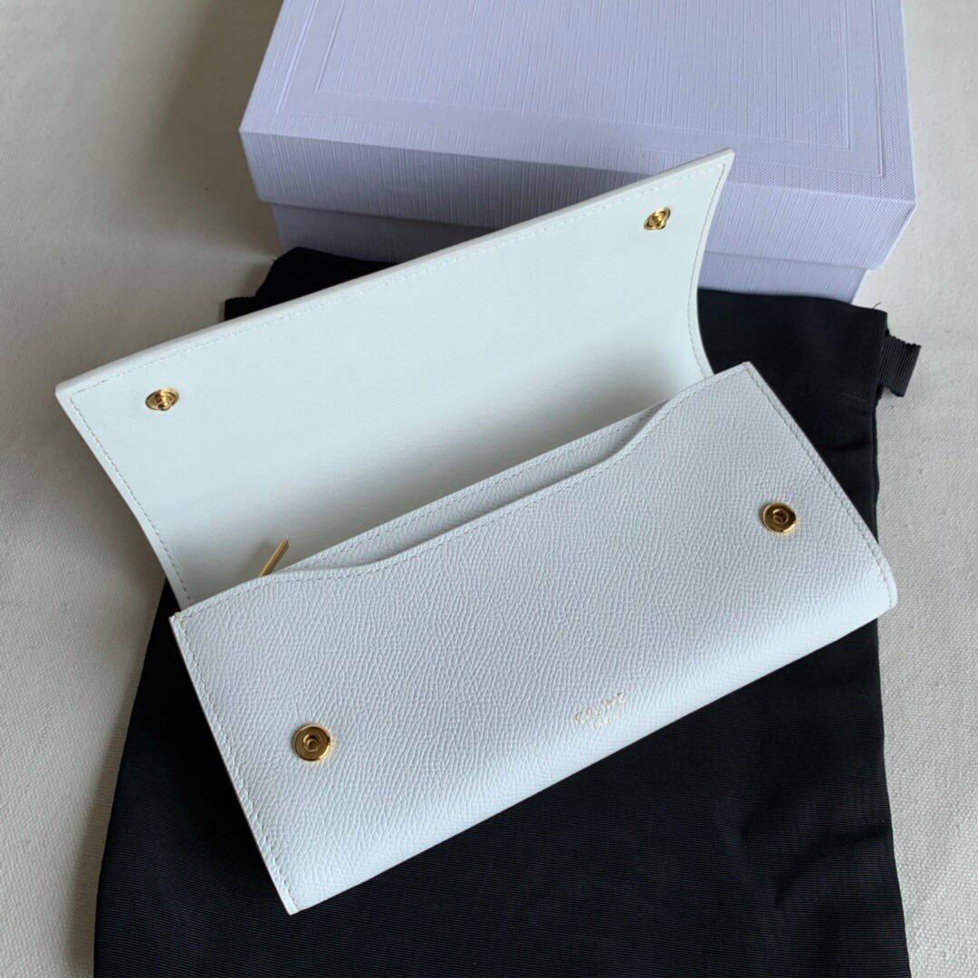 Celine 白色长款钱包  从大钱包换成小钱包，用久了小钱