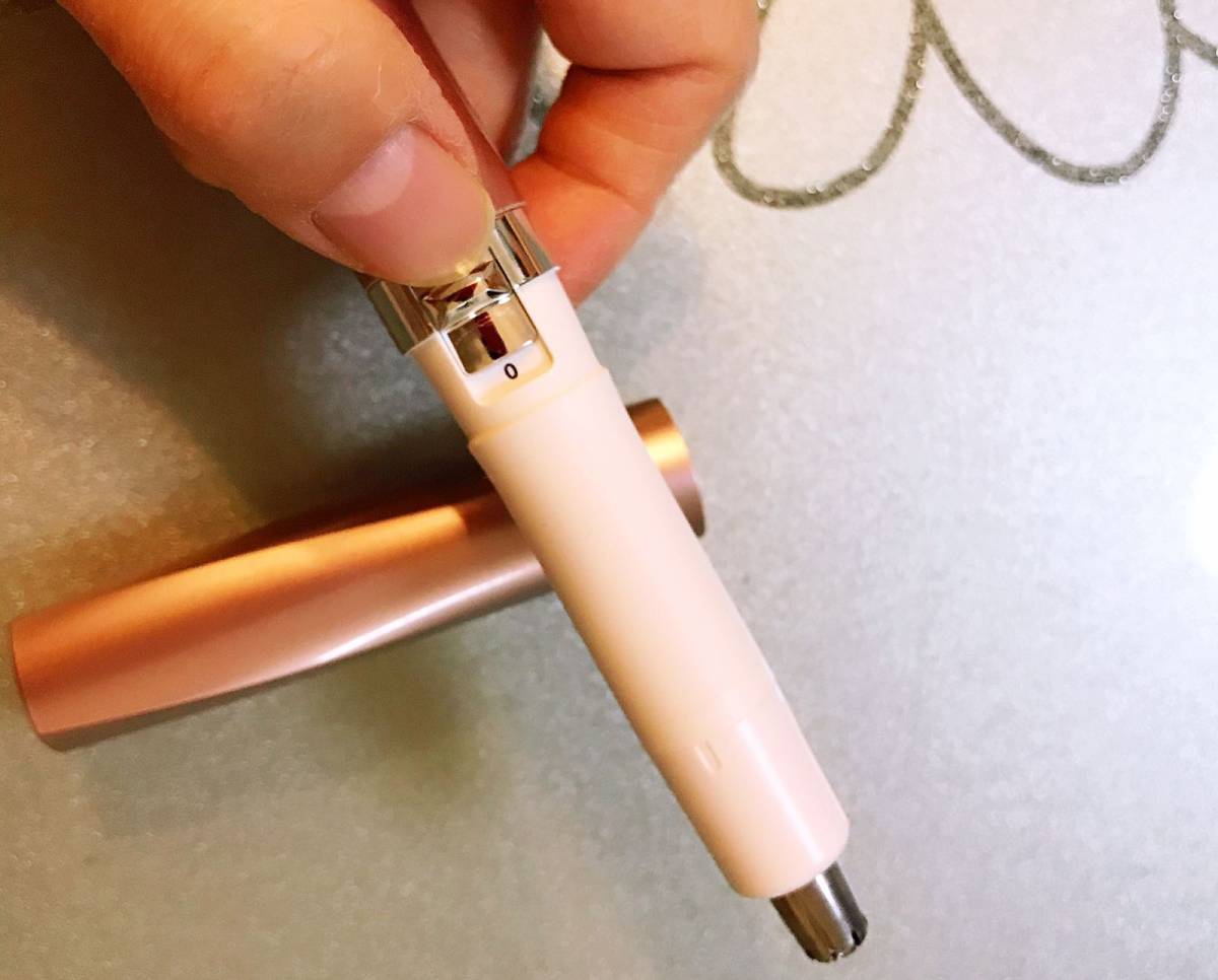 化妆的时候，每次化到嘴周，就有点懊恼☹️为啥人家明星的嘴边儿