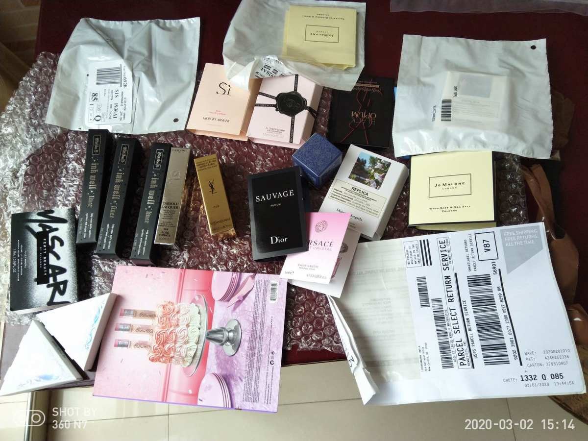 香蜜沉沉； 第一次用香水不知道怎么选择，正好看到丝芙兰在做活