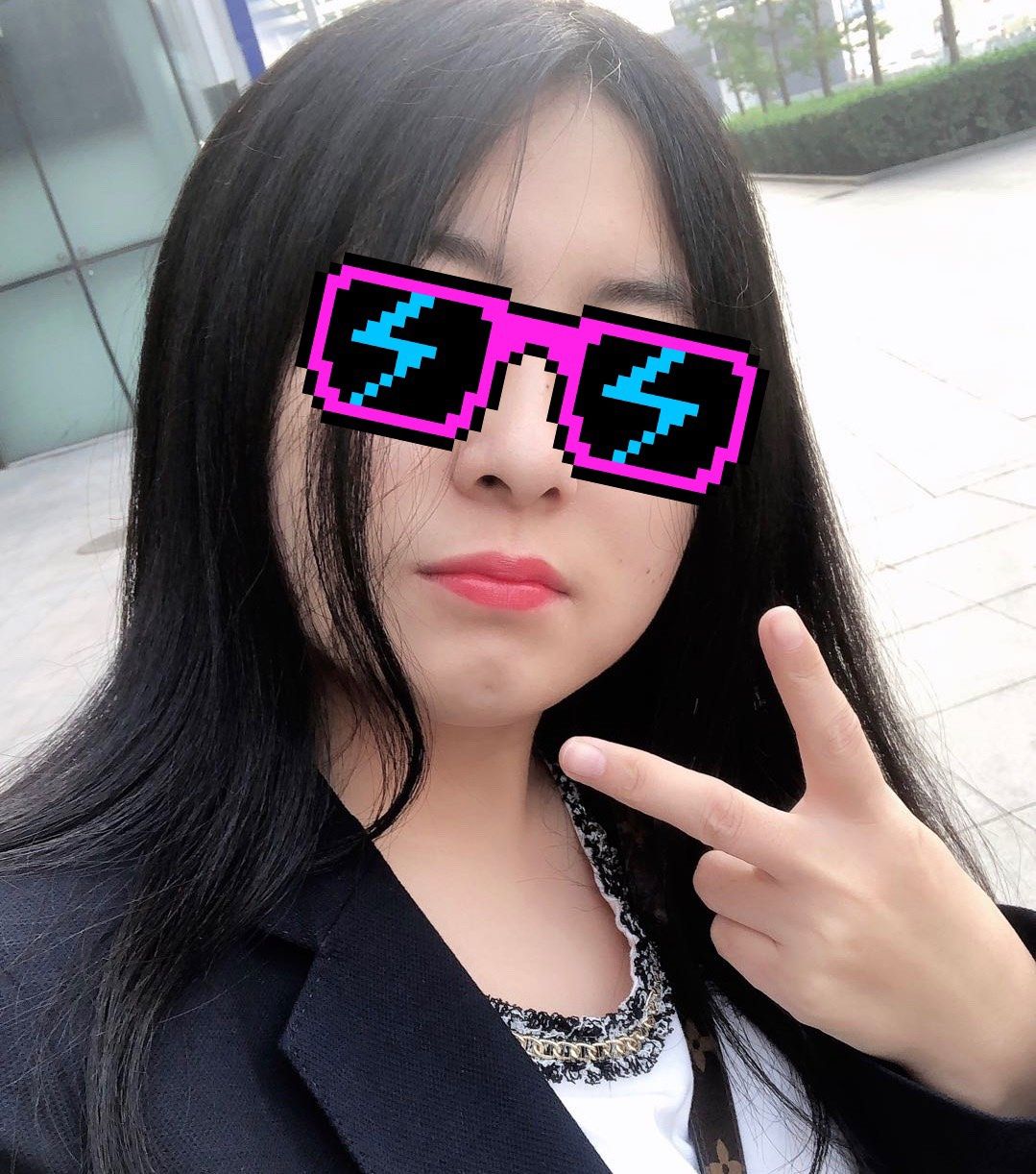 ysl圆管16号 少女的西柚橘 🍇这款唇膏是我几年前买的，