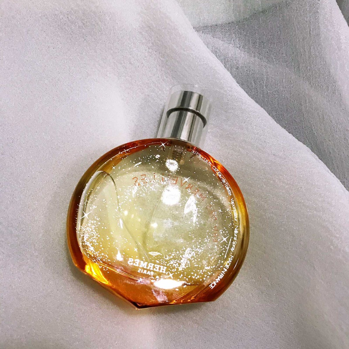 这应该是我瓶Hermes爱马仕香水😛总觉得他家的香水味道太