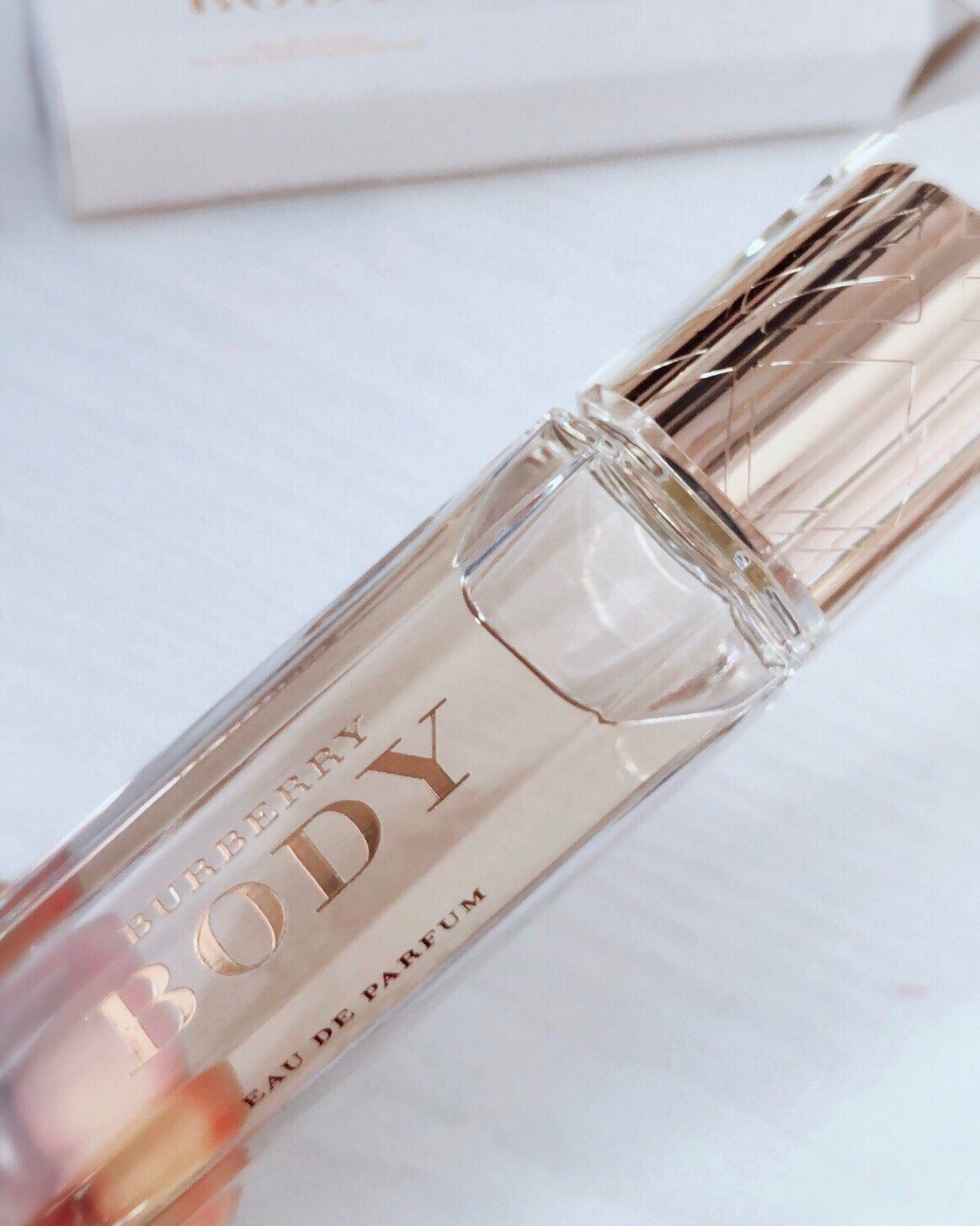 burberry 裸纱玲珑女士香水 edp 香水○ 品牌:burberry ○ 品名:裸纱