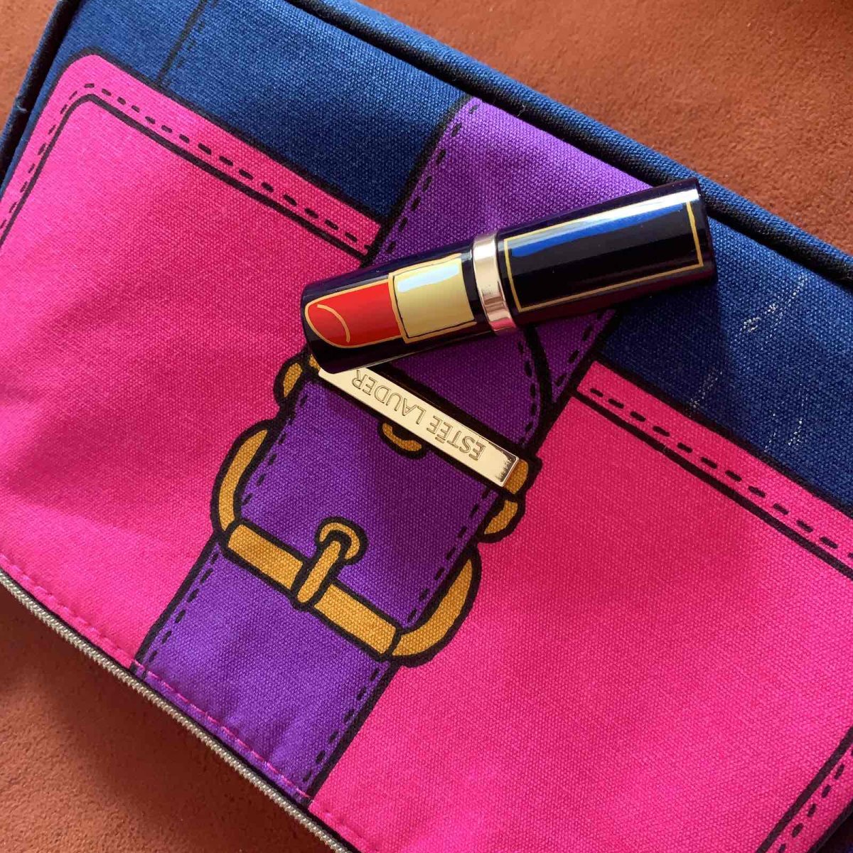 雅诗兰黛 倾慕唇膏#420 在333还没出的时候，应该是雅诗