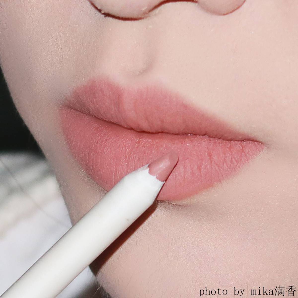 colourpop唇线笔💖💖💖 色号：little o